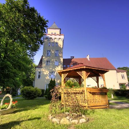 Zamek Nowecin Hotel Łeba Exterior foto