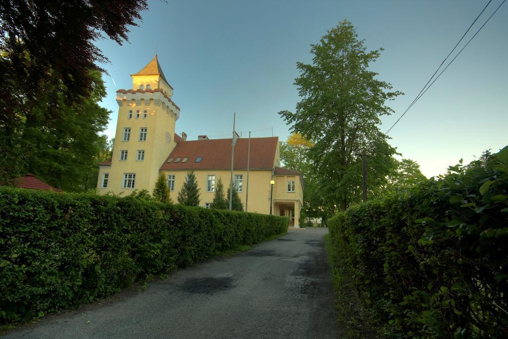 Zamek Nowecin Hotel Łeba Exterior foto